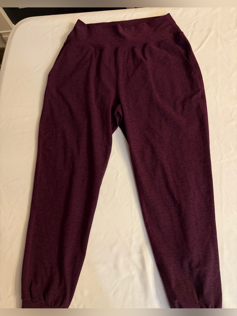 Beyond Yoga Girls' Stretch Leggings in Plum